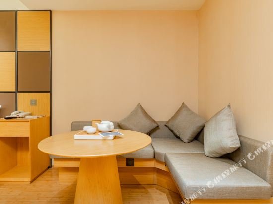 Фото Ji Hotel Shanghai Hongqiao Gubei Road Branch