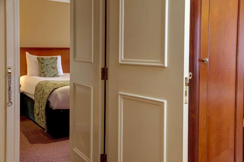 Фото Crowne Plaza East Midlands Airport by Ihg