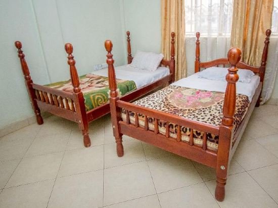 Фото Makerere Serene Hotel