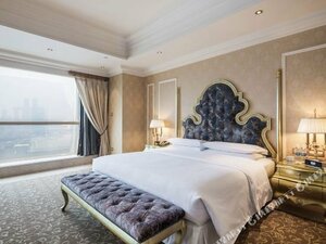 Гостиница Sheraton Chongqing Hotel