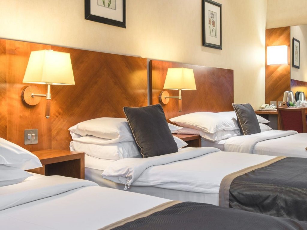 Фото Blandford Hotel