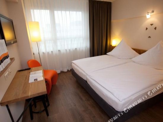 Фото Mainhaus Stadthotel Frankfurt