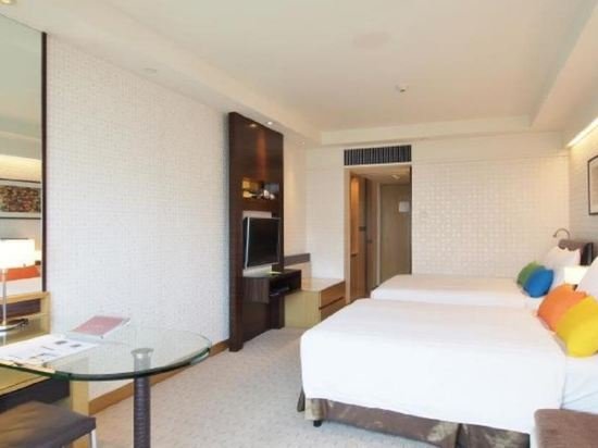 Фото Royal Park Hotel