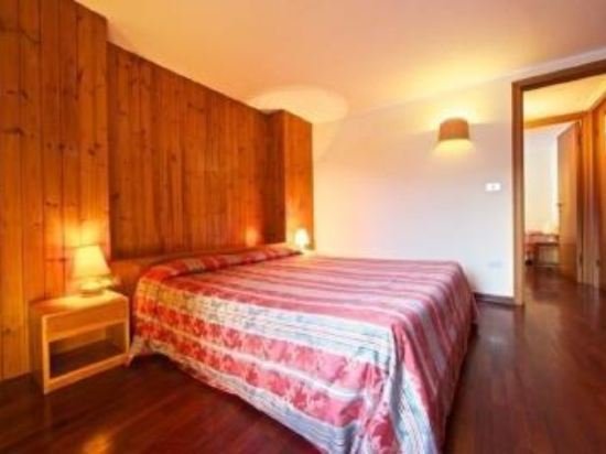 Фото Hôtel Dolonne