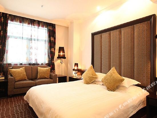 Фото Elegance Bund Hotel