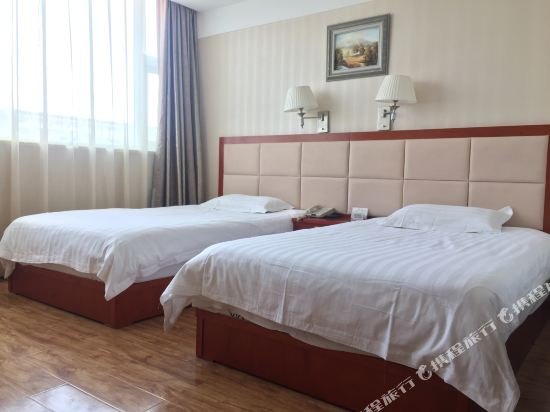 Фото Grand Hotel Beijing