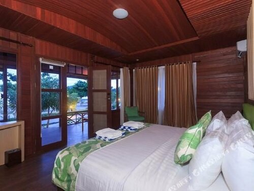 Гостиница Sylvia Resort Komodo в Провинции Восточные Малые Зондские острова