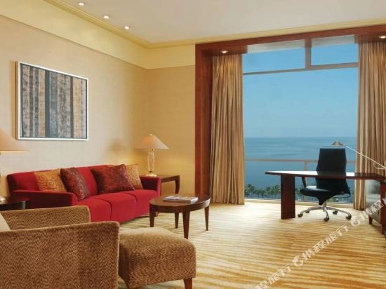 Фото New Coast Hotel Manila