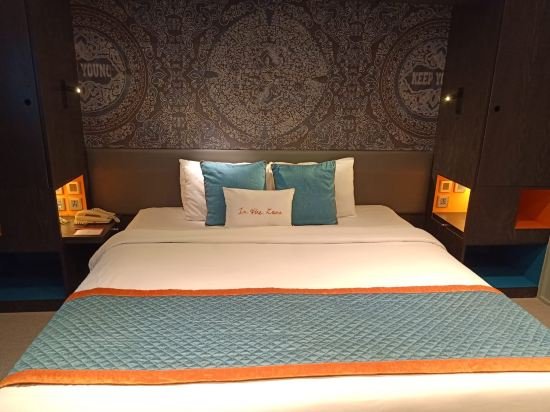 Фото Zone by The Park Coimbatore