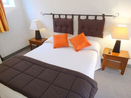 Фото Hotel Le Castel Fleuri