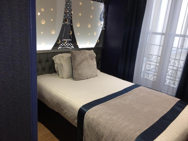 Фото Hotel Les Bulles de Paris 