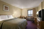 Travelodge Inn & Suites by Wyndham Muscatine