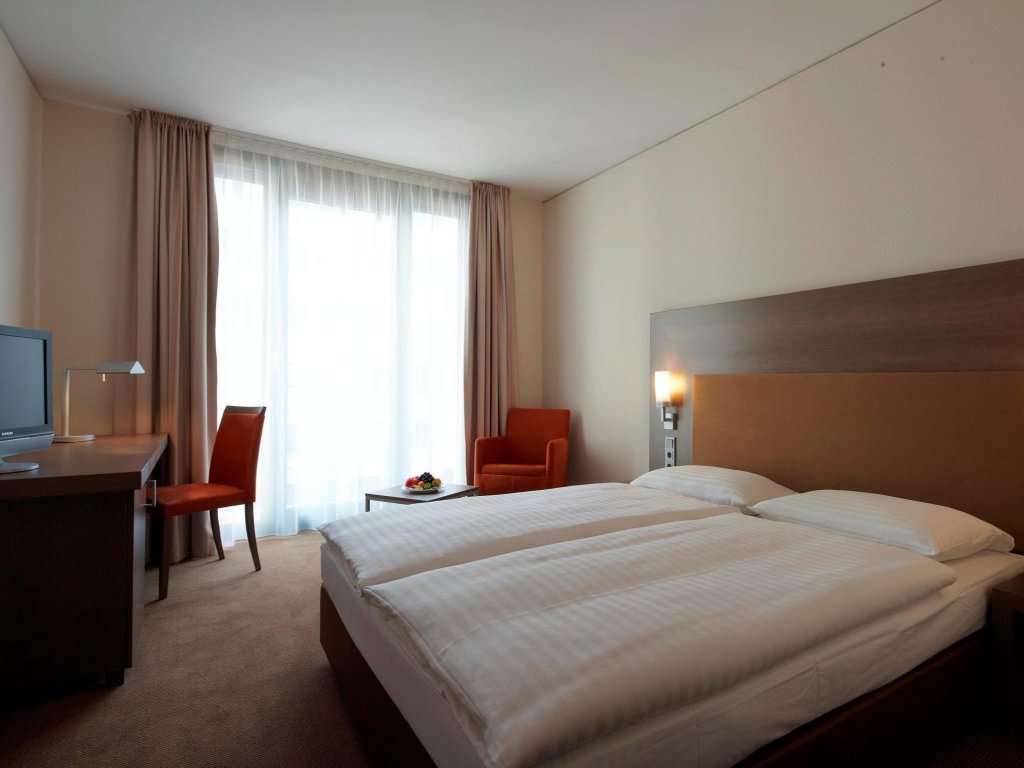 Фото IntercityHotel Dresden