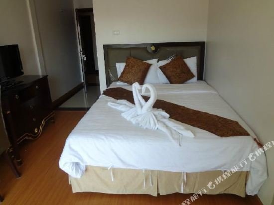 Фото Maleez Lodge Hotel and Restaurant