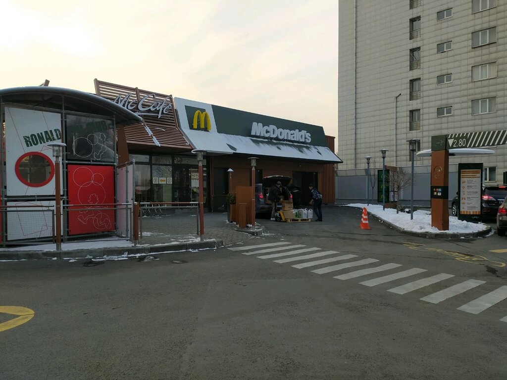 Быстрое питание McDonald's, Алматы, фото