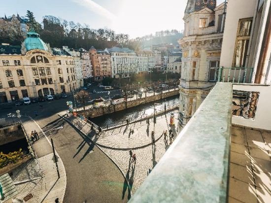 Фото Hotel La Bohemia