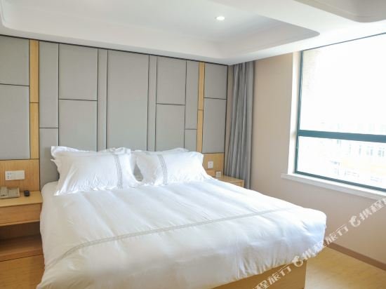 Фото Yijiaren Hotel