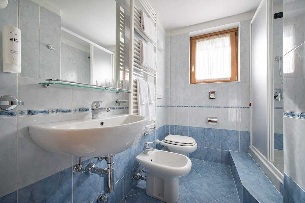 Фото Hotel Interalpen