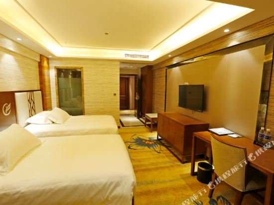 Фото Caifu Holiday Hotel