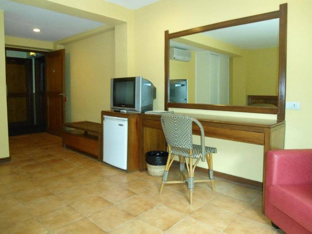 Фото Almont City Hotel