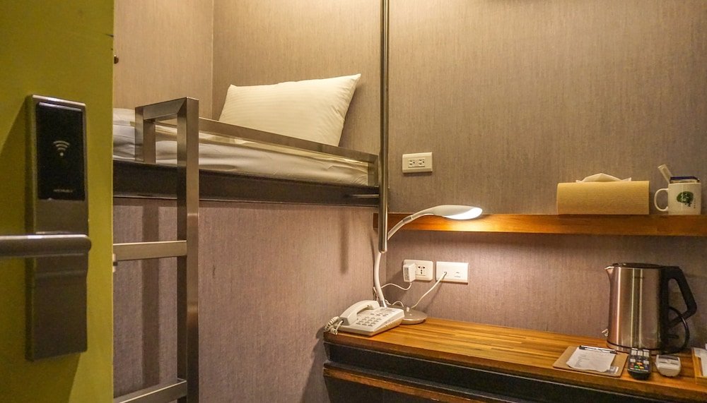 Фото Goodmore Hotel