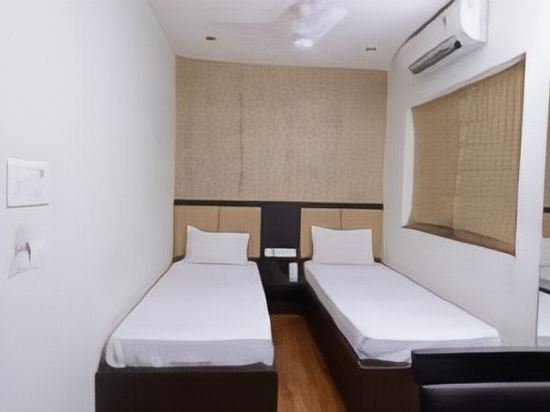 Фото Golden Apple Boutique Hotel