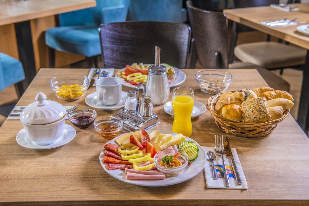 Фото Corvin Hotel Budapest - Sissi wing