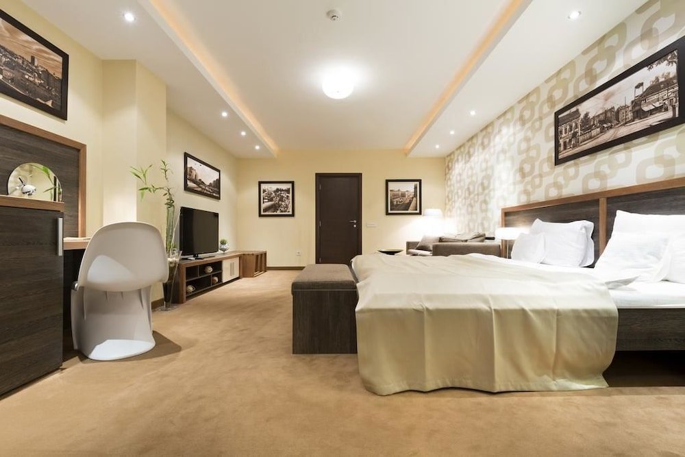 Фото Belgrade Boutique Hotel