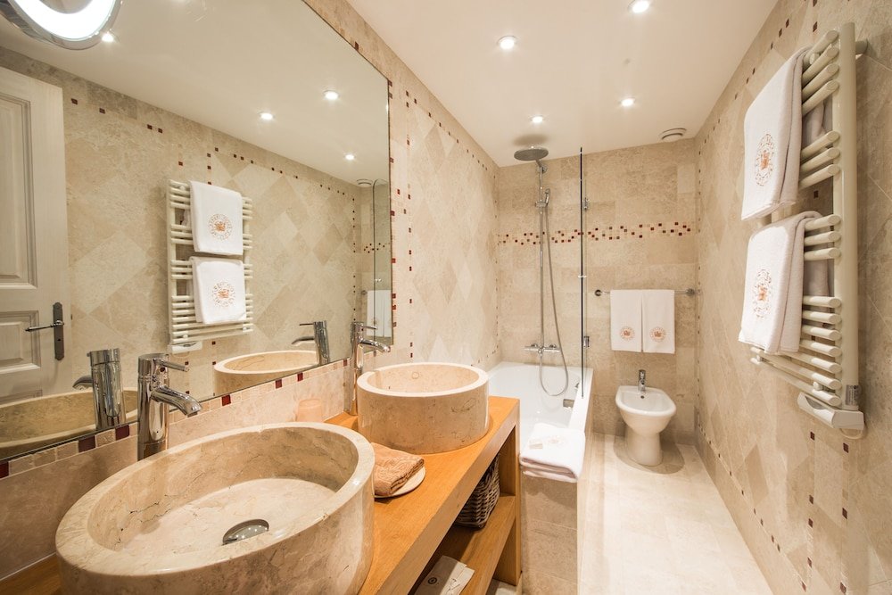 Фото Hotel Byblos Saint-Tropez