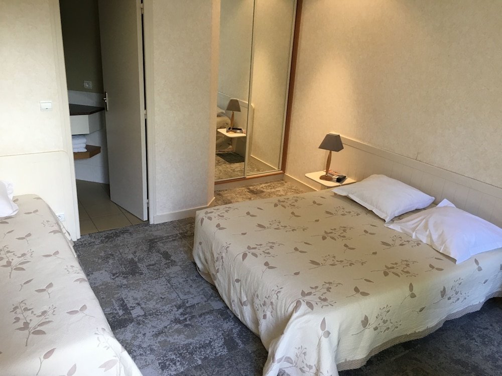 Фото Hotel Armoricaine