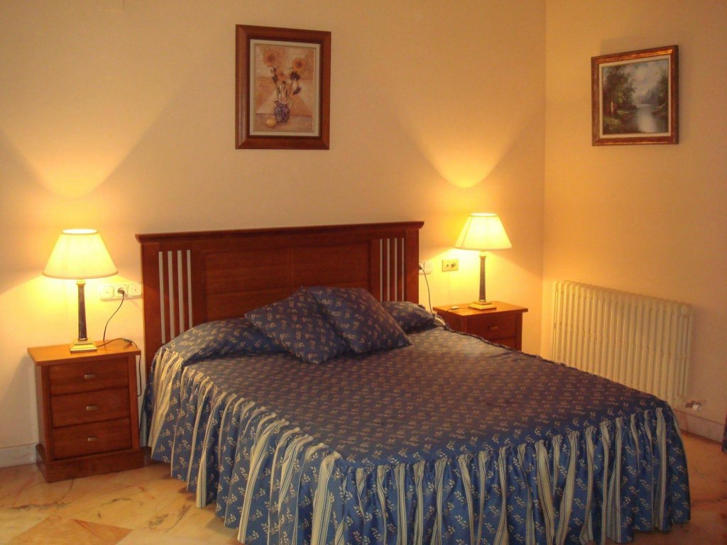 Фото Hotel La Zubia