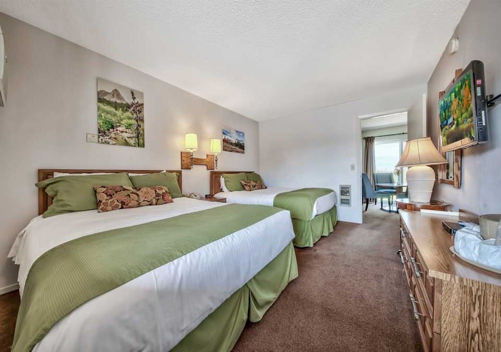 Фото Walker River Lodge