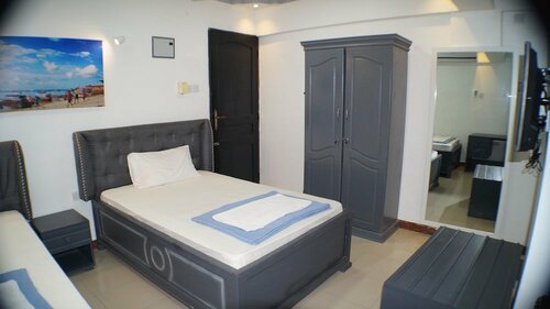 Гостиница Econo Lodge в Дар-эс-Саламе