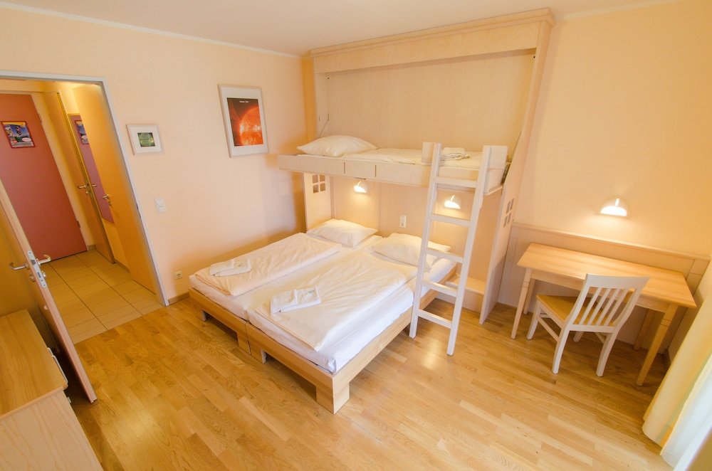 Фото JUFA Hotel Nördlingen