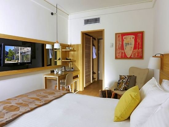 Фото Golden Age Hotel