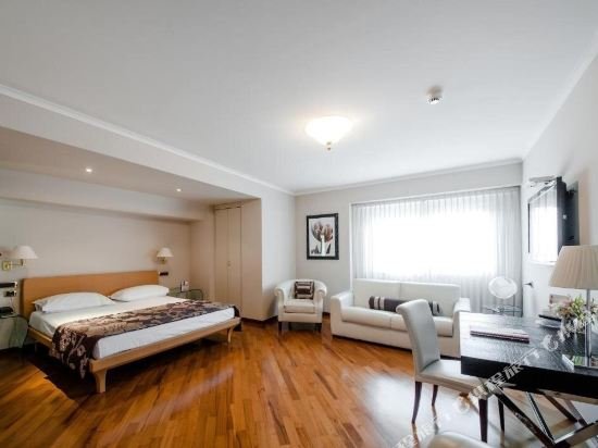 Фото Hotel Villa Traiano