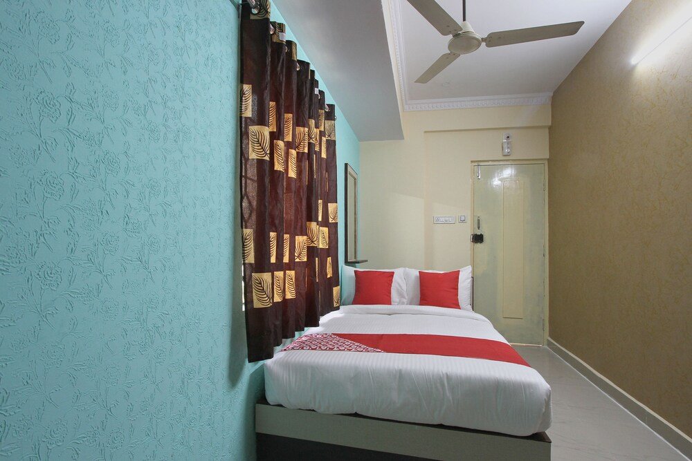 Фото Oyo 24259 Hotel Blue Inn