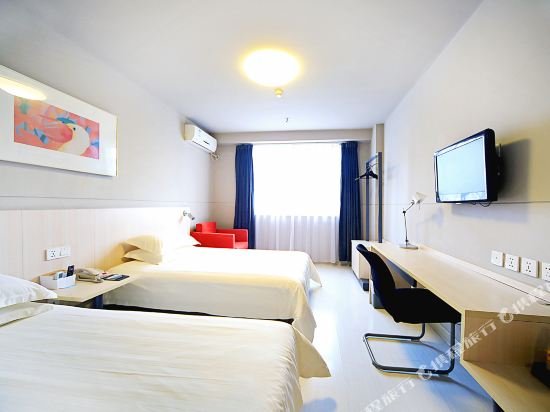 Фото Jinjiang Inn Wuhan Wuchang Railway Station