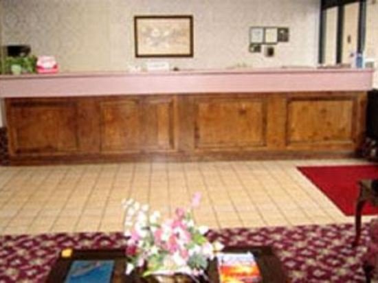 Фото Guest Lodge Pageland