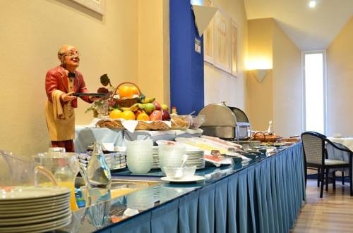 Фото Hotel Ciudad de Logroño