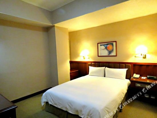 Фото First Hotel