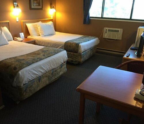 Гостиница Canadas Best Value Inn