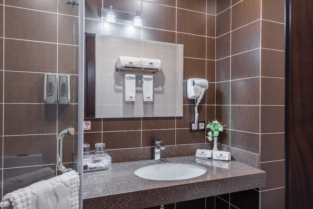 Фото Huayue Mansion Hotel