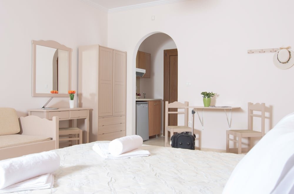 Фото Smaragdi Hotel