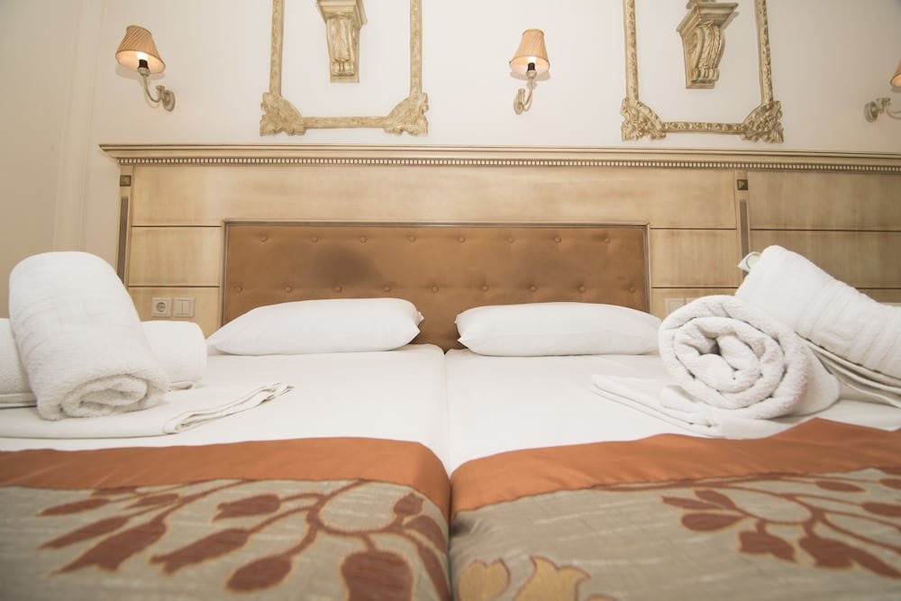 Фото Parthenon Art Hotel