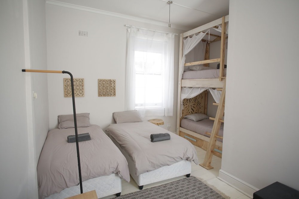 Фото MOY Guesthouse & Backpackers