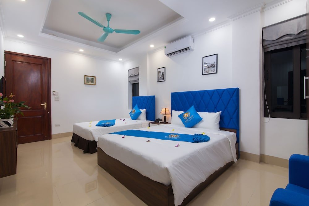 Фото Hanoi Luxury House & Travel