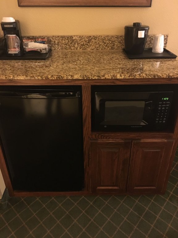 Фото Country Inn & Suites by Radisson, Boise West, Id