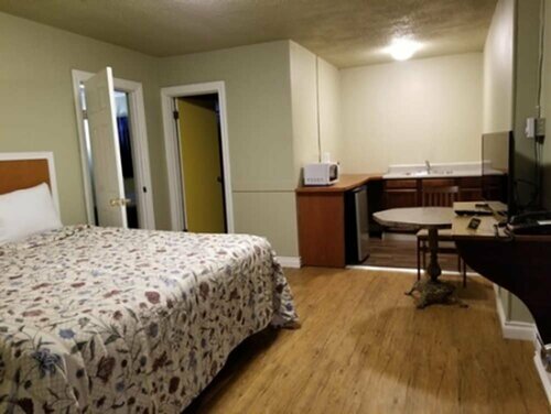 Гостиница Seattle Inn Northgate в Сиэтле