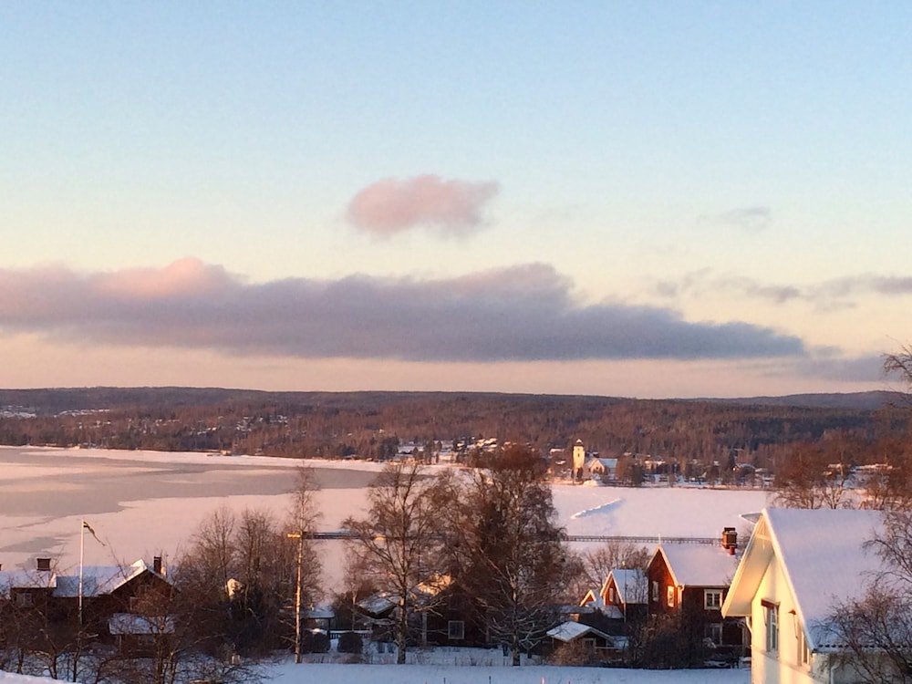 Фото Lustigsgården Bed & Breakfast